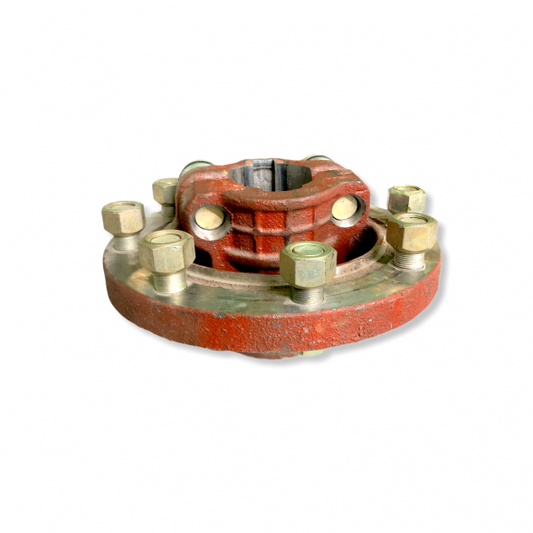 Ступица заднего колеса МТЗ с болтами 70-3104010-А1