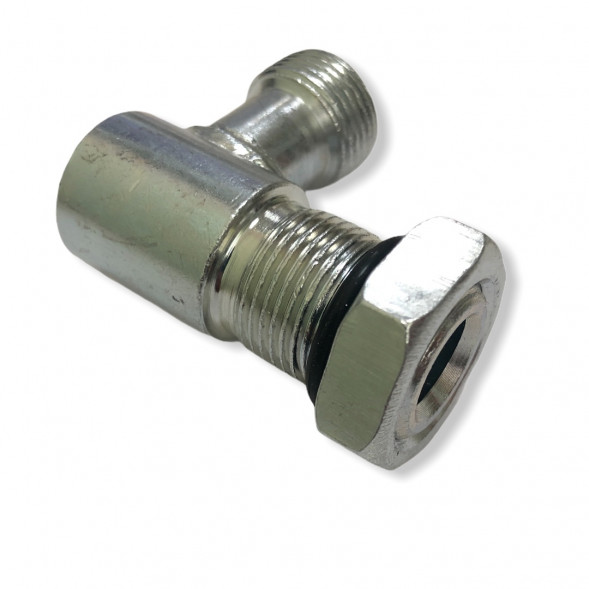 Угольник 24/24 с контргайкой на гидроцилиндр сварной резьба 20*1,5