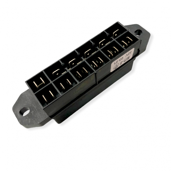 Блок БП-2 предохранителный МТЗ